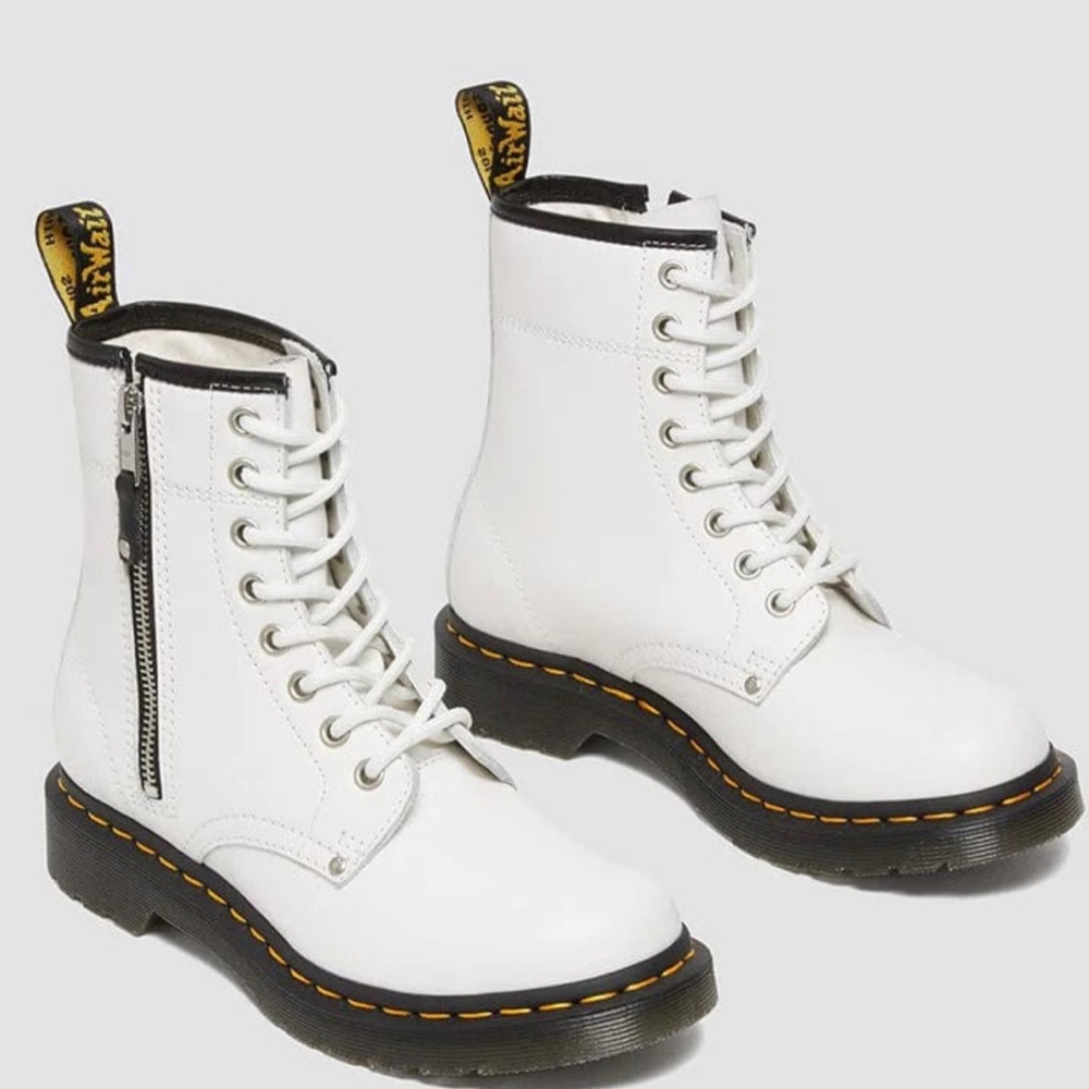 Dr. Martens 1460 Twin Zip White sendal Boot